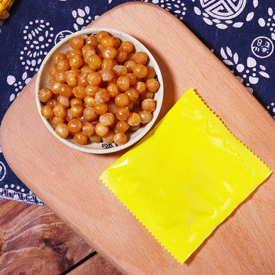 香酥油炸脆豌豆包8g五香黄金豆整箱小包装零食下酒菜厂家批发